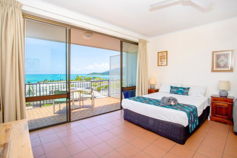 OCEAN VIEWS 10A - Accommodation Bookings 3