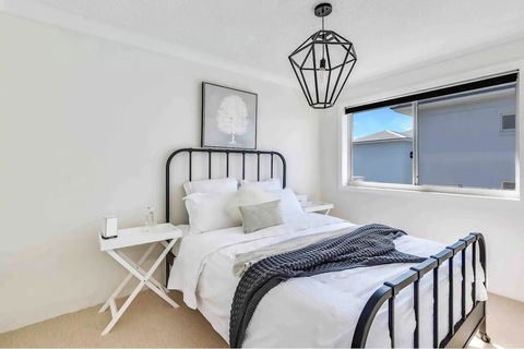 Ocean Views On Barnhill - Accommodation Bookings 2