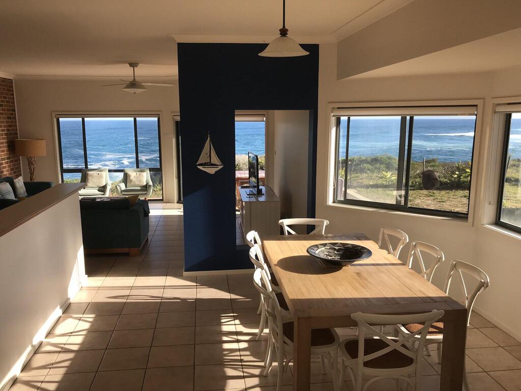  Accommodation Bookings