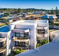 OCEAN WAVES - WiFi - Accommodation Bookings