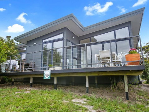 OCEANS 12 - Modern Ocean View Villa - Accommodation Bookings 3