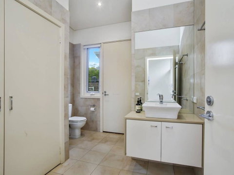 OCEANS 12 - Modern Ocean View Villa - Accommodation Bookings 1