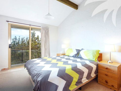 Oceanside 18 - Accommodation Bookings 1