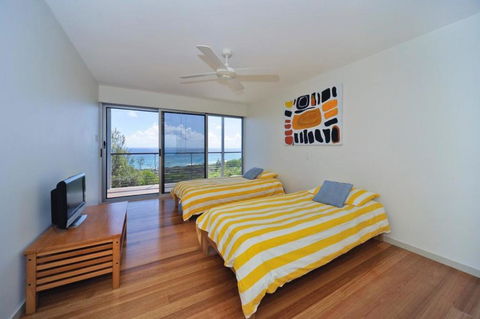 Oceanside 3 Bedrooms - Accommodation Bookings 1