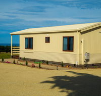 OMARU FARM STAY - Accommodation Bookings
