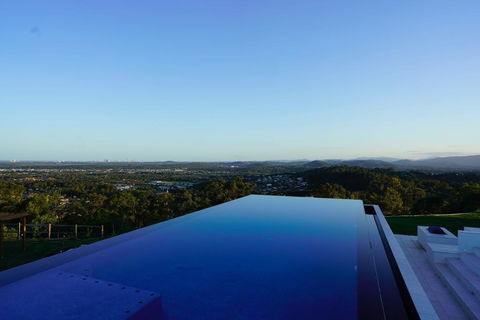On Top Of The World - Accommodation Bookings 1