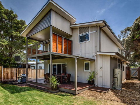One 20 Seven - Accommodation Bookings 3