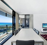 Oracle Resort Luxe Private 2 Bed - Tower 1 - Accommodation Bookings