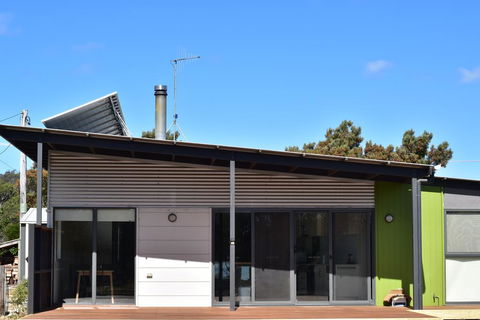 Oystercatcher - On The Banks Of The Lagoon - Accommodation Bookings 3
