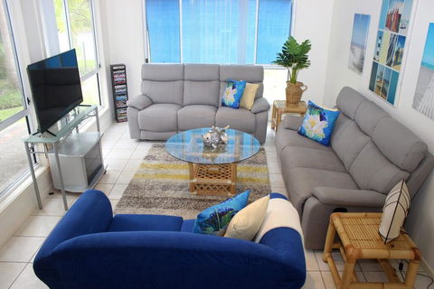 PACIFIC PALMS - Accommodation Bookings 3