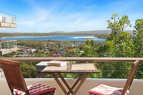 Pacific Tower Penthouse - Accommodation Bookings 0