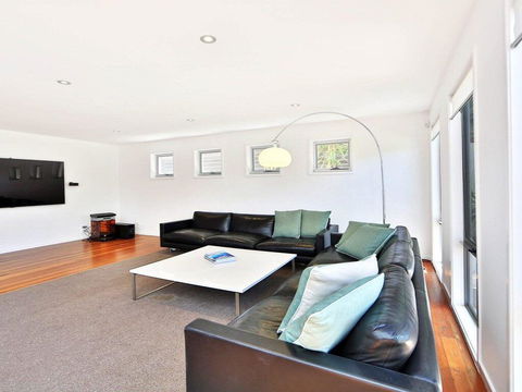 Palm Oasis - Family Friendly Accommodation Just A Short Walk To Werri Beach - Accommodation Bookings 1