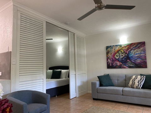 Palm Villas In Port #6 - Accommodation Bookings 3