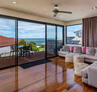 Panoramic views from Private Roof top Deck - Accommodation Bookings
