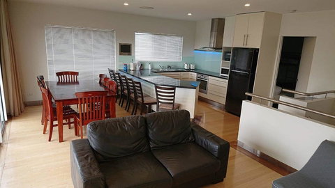 Paradise Escapes - Accommodation Bookings 2