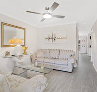 Paradise Holiday  Fingal Bay - Accommodation Bookings