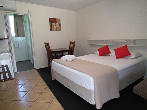 Paradise Motel - Accommodation Bookings 1