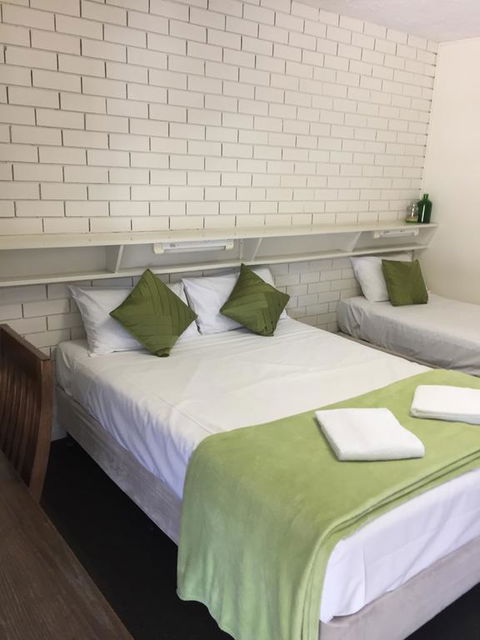 Paradise Motel - Accommodation Bookings 3