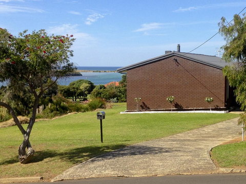 Paradise View - Accommodation Bookings 3