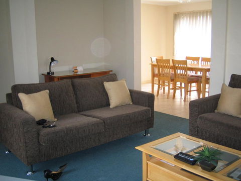 Park Avenue - Forest Hill - Accommodation Bookings 3