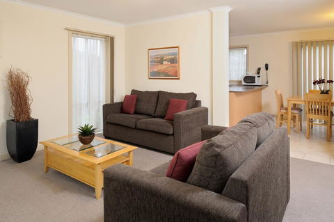 Park Avenue - Forest Hill - Accommodation Bookings 1