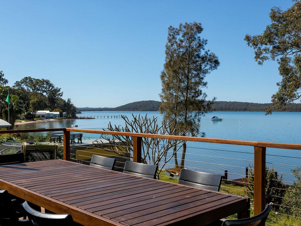 North Arm Cove NSW Accommodation Bookings