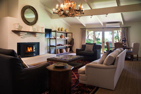 Paul Bangay The Farmhouse - Accommodation Bookings 2