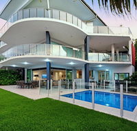 Pavillions on Hamilton Island