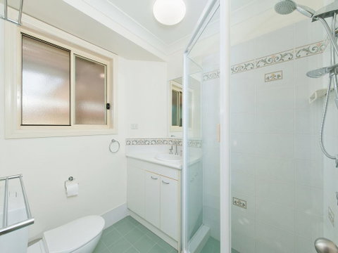 Pawprints, 123 Bagnalls Beach Road - Accommodation Bookings 2