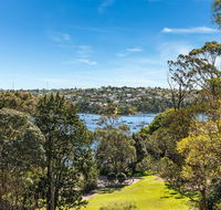 Peaceful and mature gardens with Panoramic Views - Accommodation Bookings