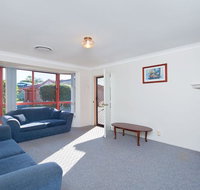 Peaceful Quiet and so close to the beach - Accommodation Bookings