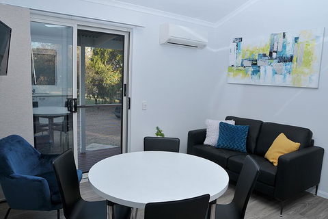 Pelican Rest Tourist Park - Accommodation Bookings 1