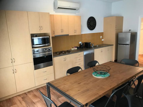 Penguin Seaside Motel - Accommodation Bookings 3