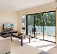 Penguins by the Beach - Accommodation Bookings