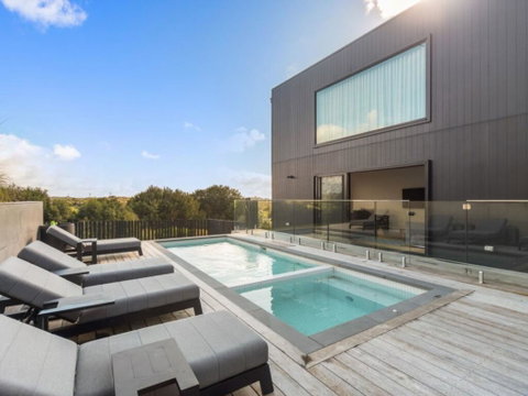 Peninsula Hot Springs Designer Home! - Accommodation Bookings 0