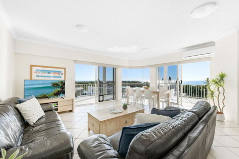 Penthouse - Private Rooftop Spa - Accommodation Bookings 0