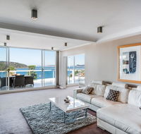 Penthouse 707 - 4 Bedroom Oceanview Penthouse