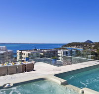 Penthouse Palace - Luxurious Harbourview Location - Accommodation Bookings