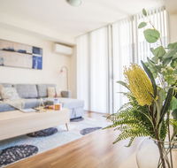 Perfect Accessible 1bed1bath Wolli Creek APT - Accommodation Bookings