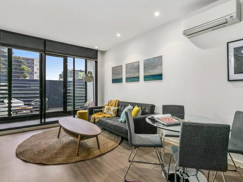 PERFECTLY PRAHRAN - Your Mecca Of Social And Style - Accommodation Bookings 1