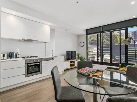 PERFECTLY PRAHRAN - Your Mecca Of Social And Style - Accommodation Bookings 0
