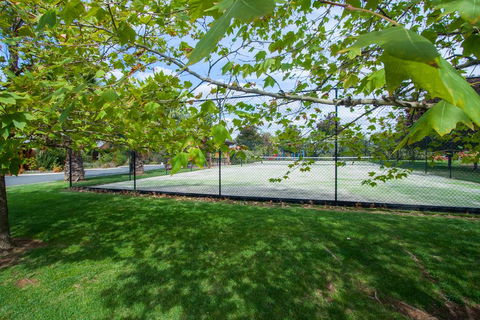 Perricoota Vines Retreat - Accommodation Bookings 3
