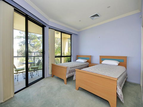 Pet Friendly Boulevarde On Boulevarde - Accommodation Bookings 2