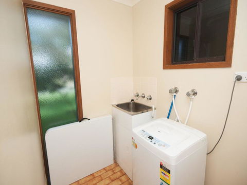 Pet Friendly On Pelican - Close To Myall River - Accommodation Bookings 3