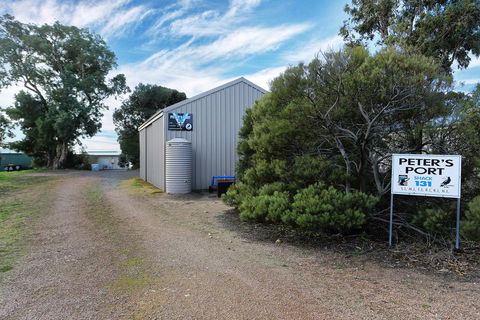 Peter's Port - Accommodation Bookings 1