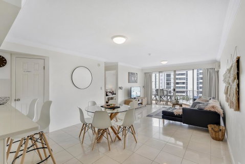 Phoenician Resort Broadbeach - GCLR - Accommodation Bookings 2