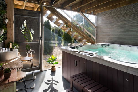 Phoenix - Accommodation Bookings 1