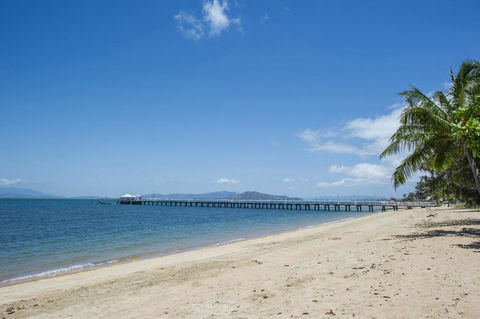 Picnic Bay Apartments Unit 1 - Accommodation Bookings 1
