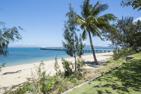 Picnic Bay Apartments Unit 3 - Accommodation Bookings 0
