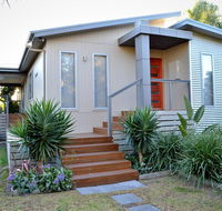 Pier One  Eastern Beach - Accommodation Bookings